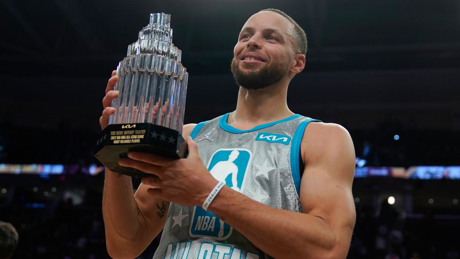 Steph Curry Wins All-Star Game: New Format Fails To Deliver Steph Curry Wins All-Star Game: New Format Fails To Deliver