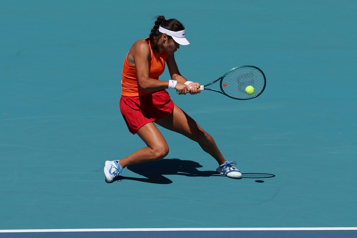 Strong Showing: Raducanu Advances To Miami Open Last 16 Strong Showing: Raducanu Advances To Miami Open Last 16
