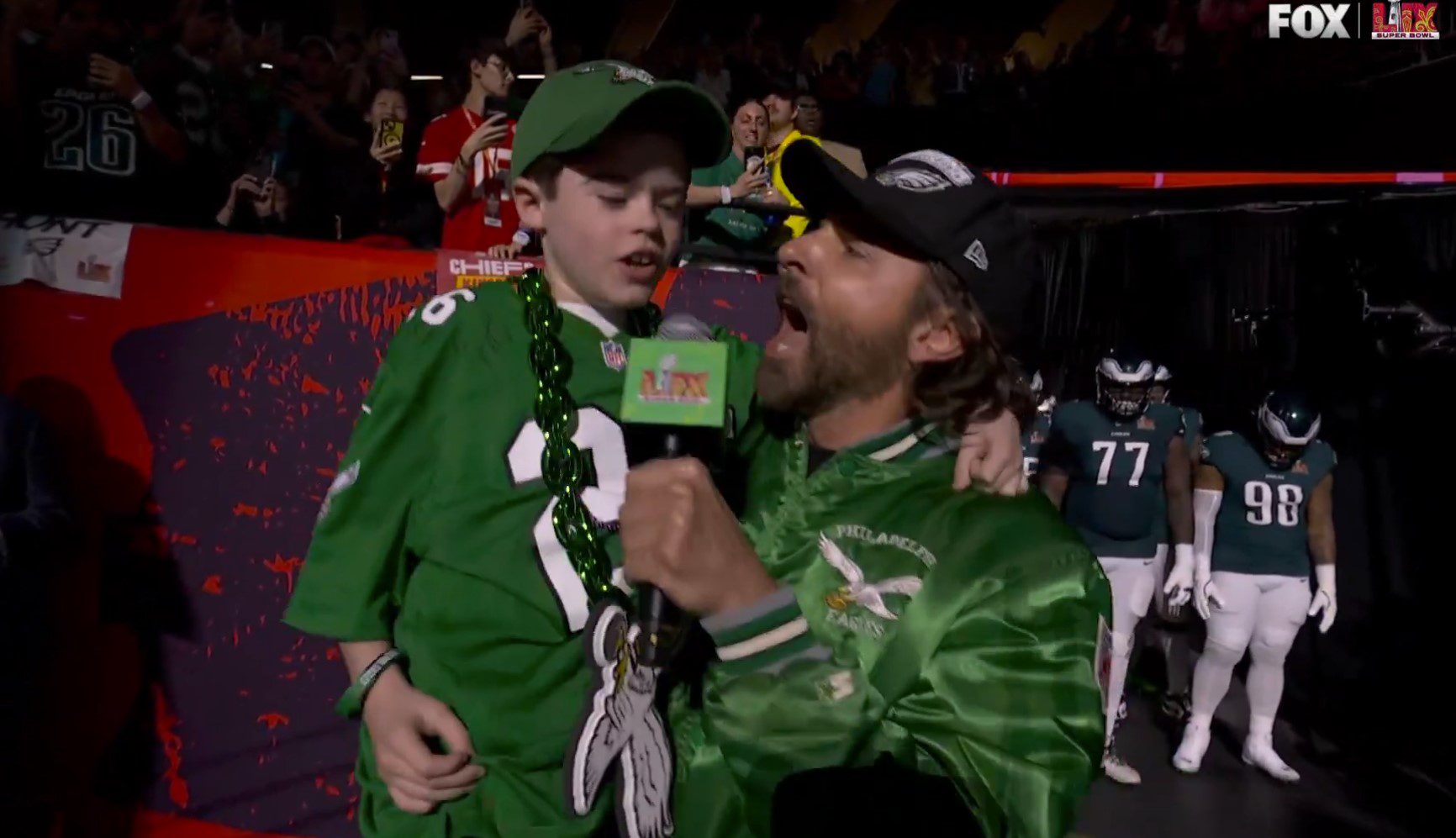 Super Bowl 2025: Bradley Cooper And 7-Year-Old Daughter In Matching Green Jackets Super Bowl 2025: Bradley Cooper And 7-Year-Old Daughter In Matching Green Jackets
