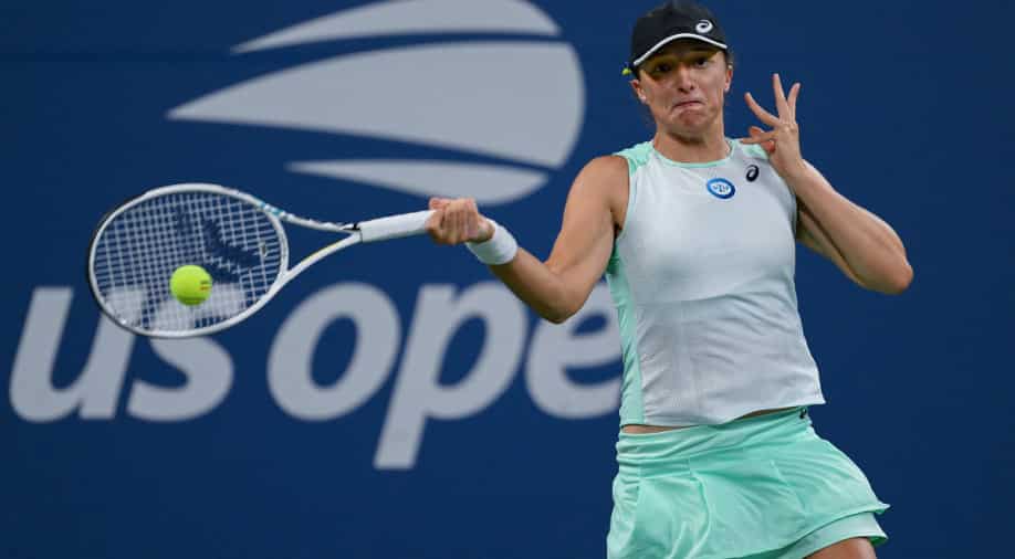 Swiatek Cruises To US Open Fourth Round With Commanding Victory Swiatek Cruises To US Open Fourth Round With Commanding Victory