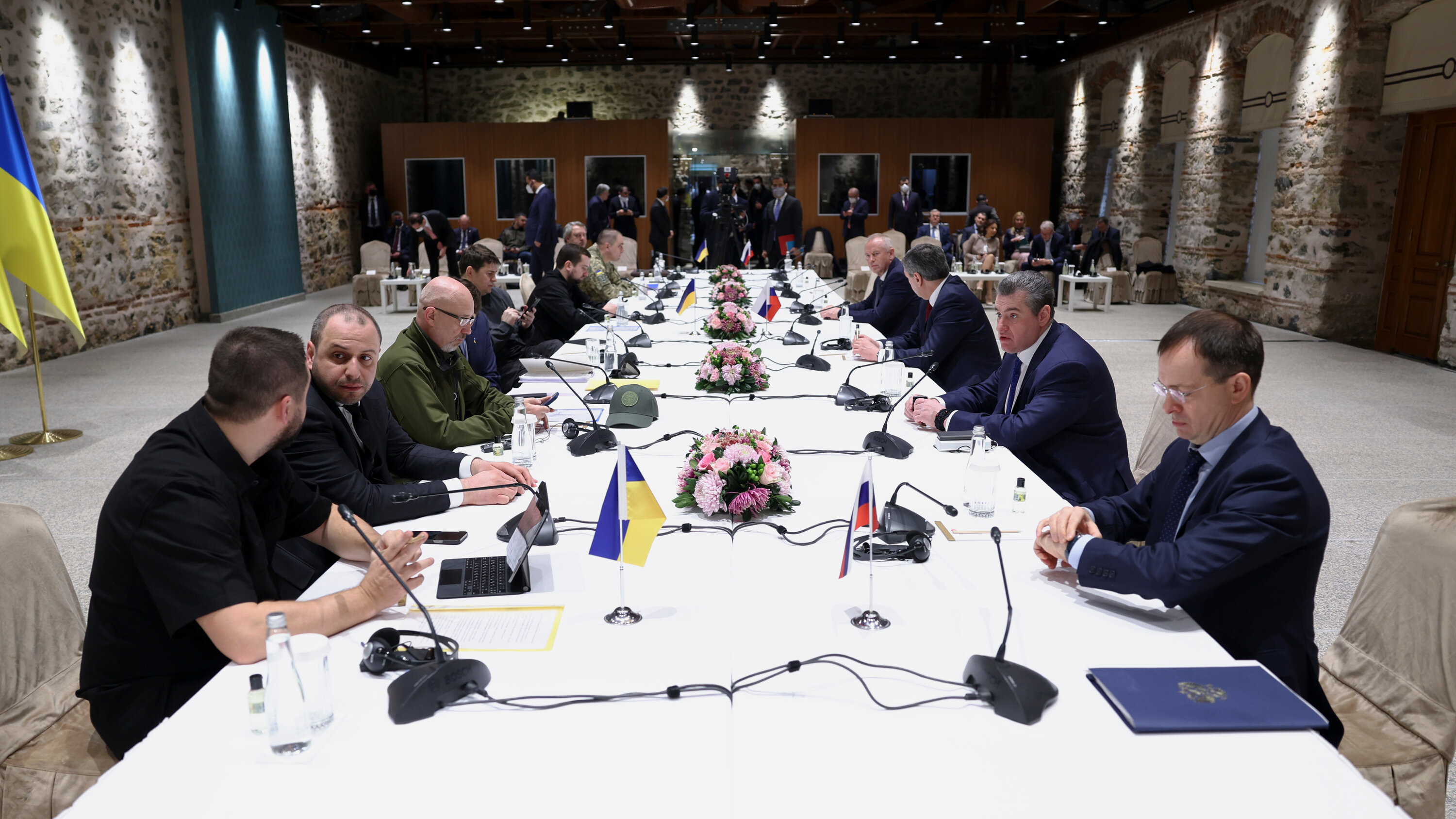 Swiss President Condemns Russian Aggression, Urges Peace In Ukraine Swiss President Condemns Russian Aggression, Urges Peace In Ukraine