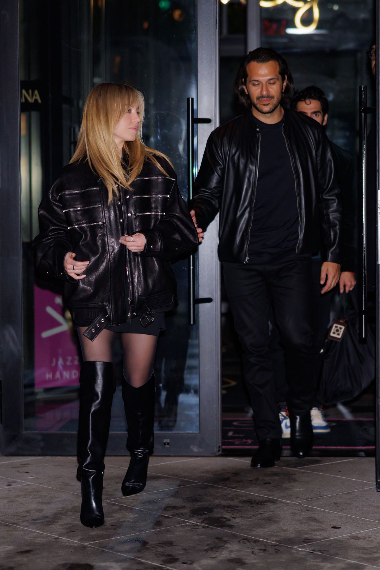Sydney Sweeney And Jonathan Davino: Wedding Plans On Hold Sydney Sweeney And Jonathan Davino: Wedding Plans On Hold