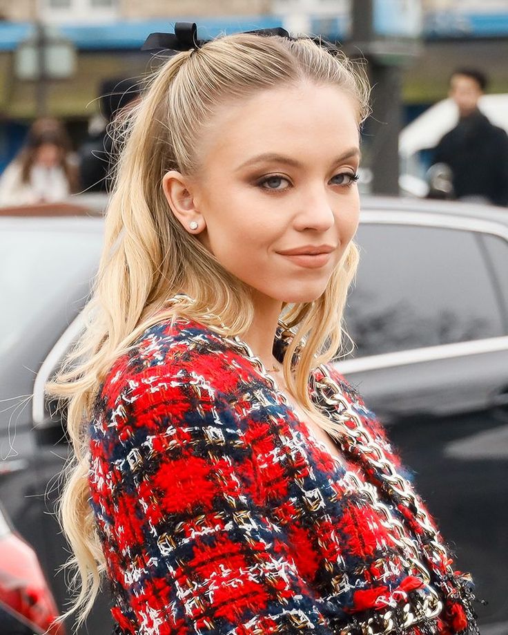 Sydney Sweeney In A Brown Leather Corset Blazer: Outfit Details Sydney Sweeney In A Brown Leather Corset Blazer: Outfit Details