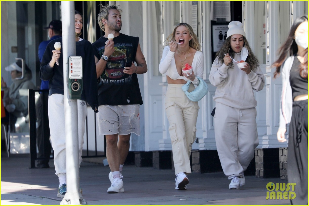 Sydney Sweeney On Safari: Friends, Fun, And A Break From The Headlines Sydney Sweeney On Safari: Friends, Fun, And A Break From The Headlines