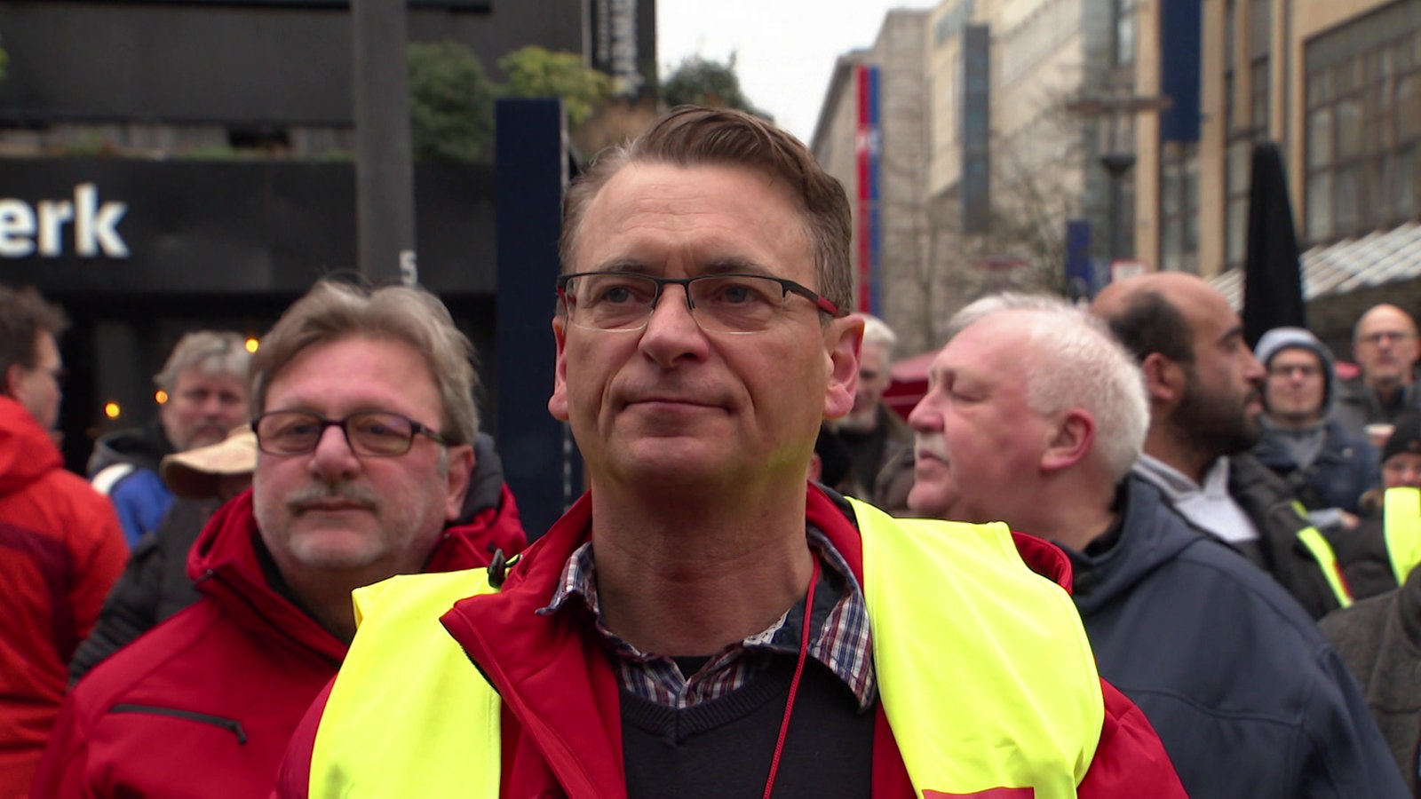 Taxi-Streik In Essen: Aktuelle Entwicklungen Und Forderungen Der Fahrer Taxi-Streik In Essen: Aktuelle Entwicklungen Und Forderungen Der Fahrer