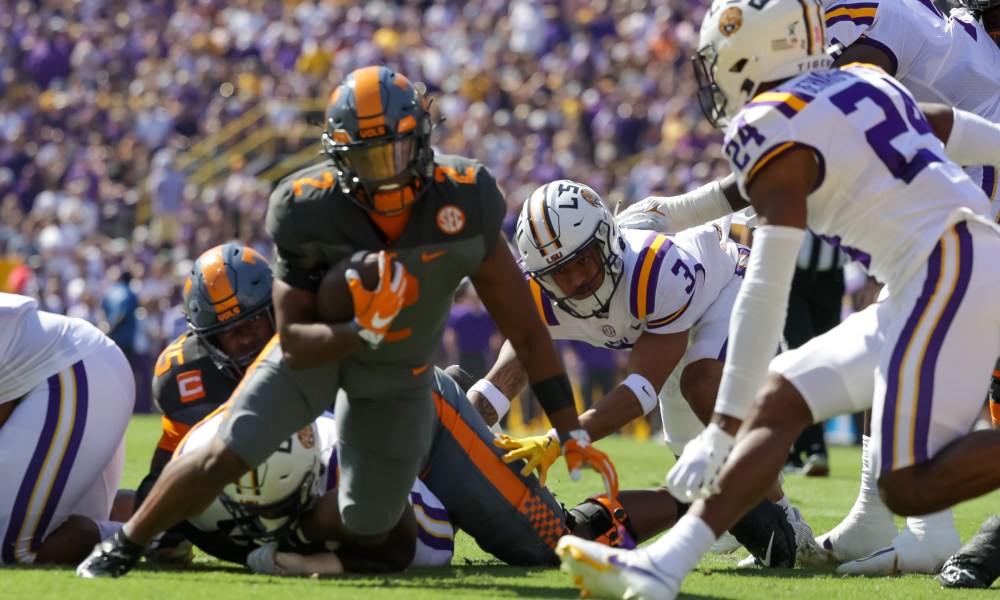 Tennessee's Late-Inning Surge Evens Series Against LSU Tennessee's Late-Inning Surge Evens Series Against LSU