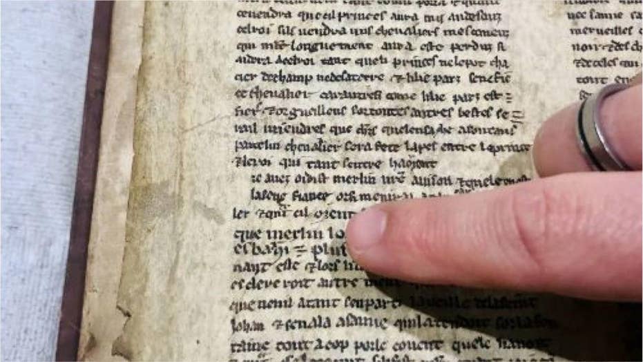 The Art Of Medieval Book Covers: Illustrating The Tales Of Merlin And Arthur
