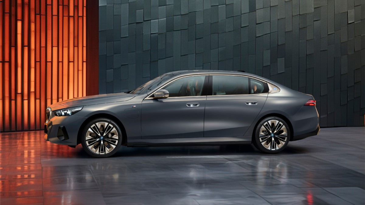 The Evolving Chinese Automotive Market: Lessons From BMW And Porsche's Experiences The Evolving Chinese Automotive Market: Lessons From BMW And Porsche's Experiences