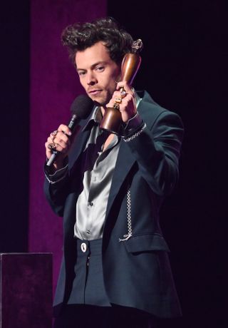 The Harry Styles Soundalike? Benson Boone Responds To Critics The Harry Styles Soundalike? Benson Boone Responds To Critics