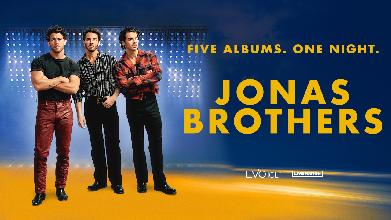 The Jonas Brothers: Couple's Argument & Joe's Reaction The Jonas Brothers: Couple's Argument & Joe's Reaction