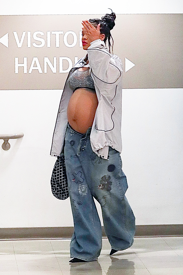 The Journey To Baby #3: Rihanna's Pregnancy The Journey To Baby #3: Rihanna's Pregnancy