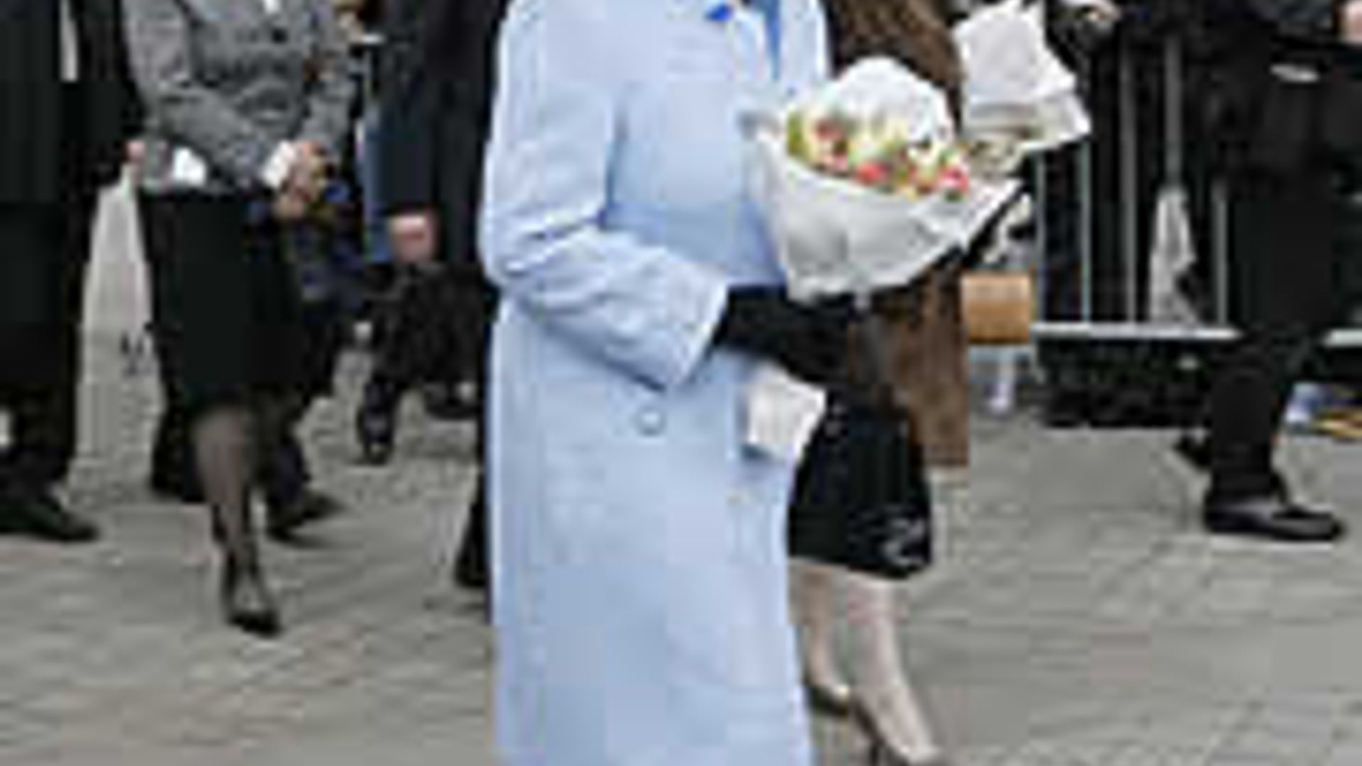 The Return Of Queen Wen To Paris The Return Of Queen Wen To Paris