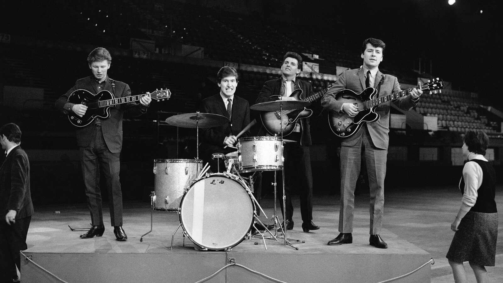 The Searchers' Farewell: Glastonbury 2024 Final Concert The Searchers' Farewell: Glastonbury 2024 Final Concert