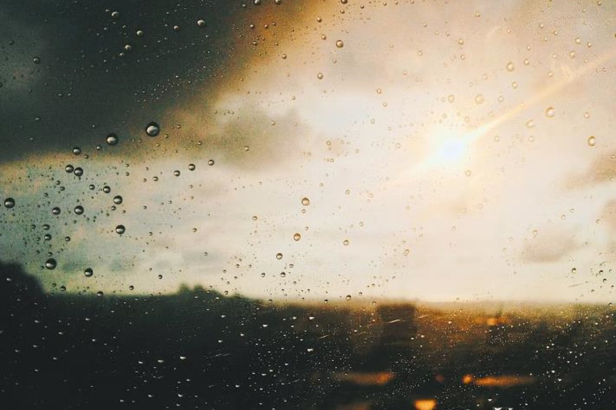 Thunderstorm Warning: Kolkata And Adjacent Areas Brace For Inclement Weather Thunderstorm Warning: Kolkata And Adjacent Areas Brace For Inclement Weather