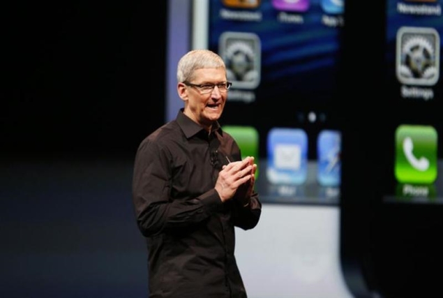 Tim Cook's Tariff Announcement Triggers Apple Stock Sell-Off Tim Cook's Tariff Announcement Triggers Apple Stock Sell-Off