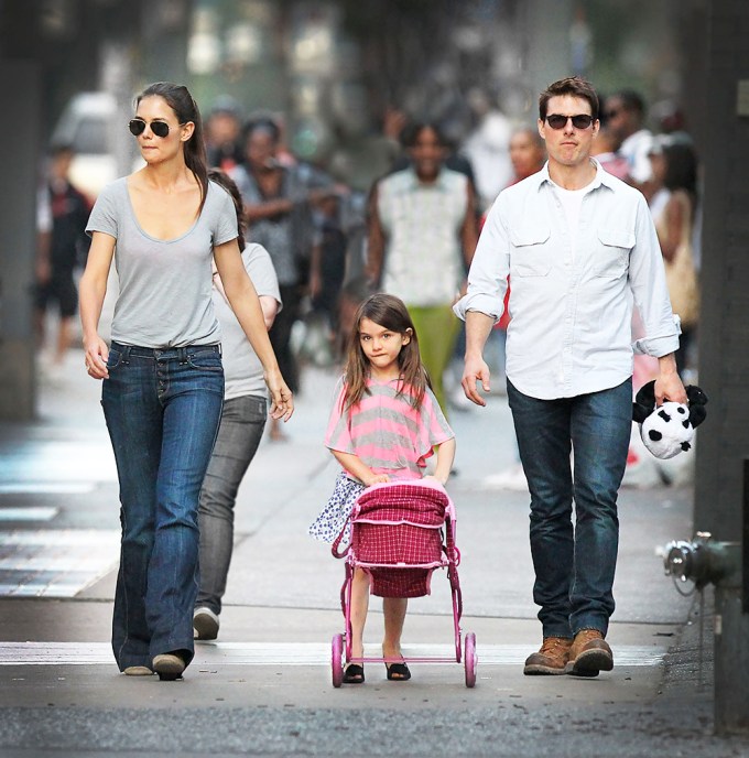 Tom Cruise And Suri Cruise: A Father's Uncommon Response Tom Cruise And Suri Cruise: A Father's Uncommon Response