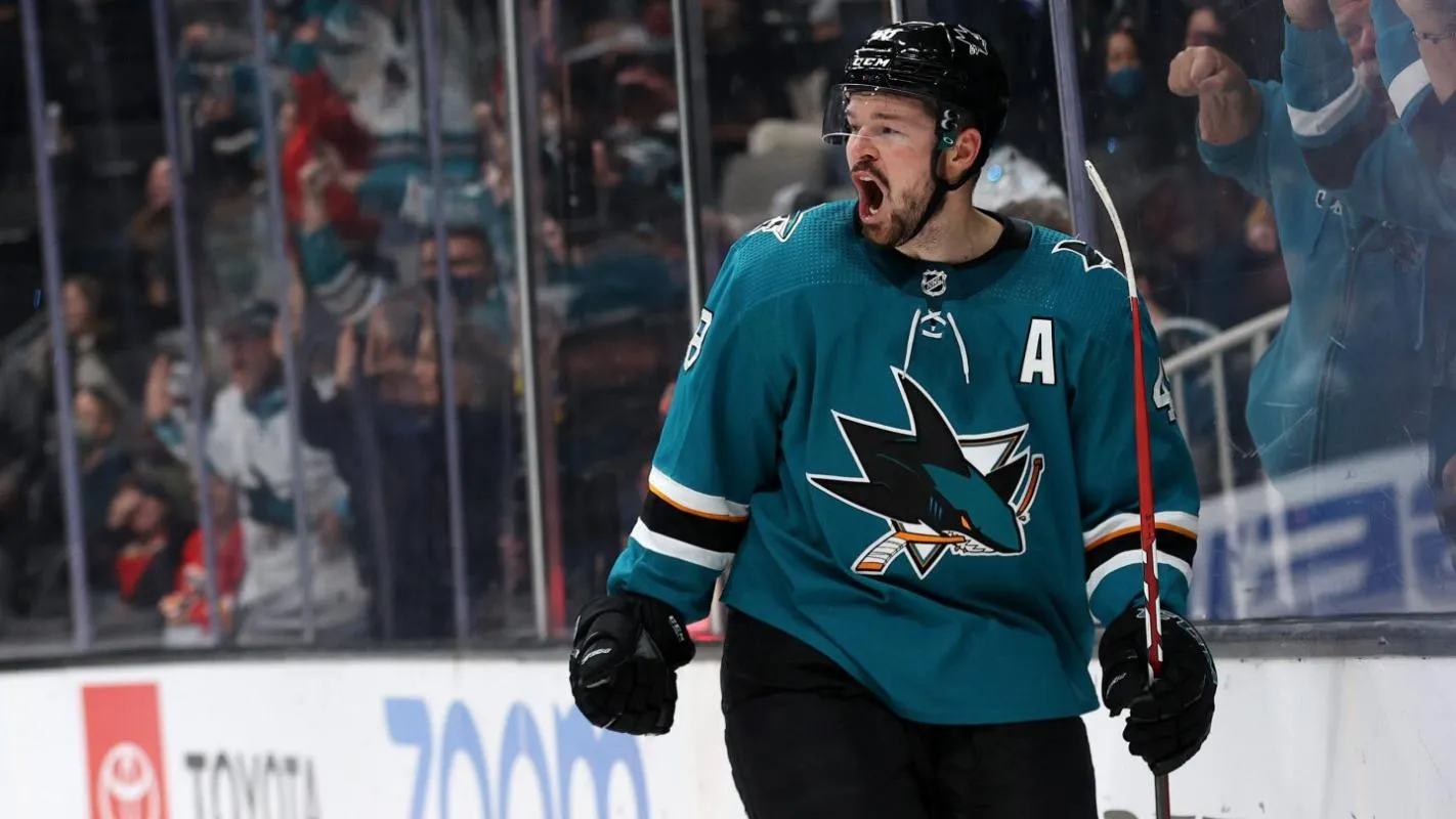 Tomas Hertl's Double Hat Trick Powers Golden Knights Win Tomas Hertl's Double Hat Trick Powers Golden Knights Win
