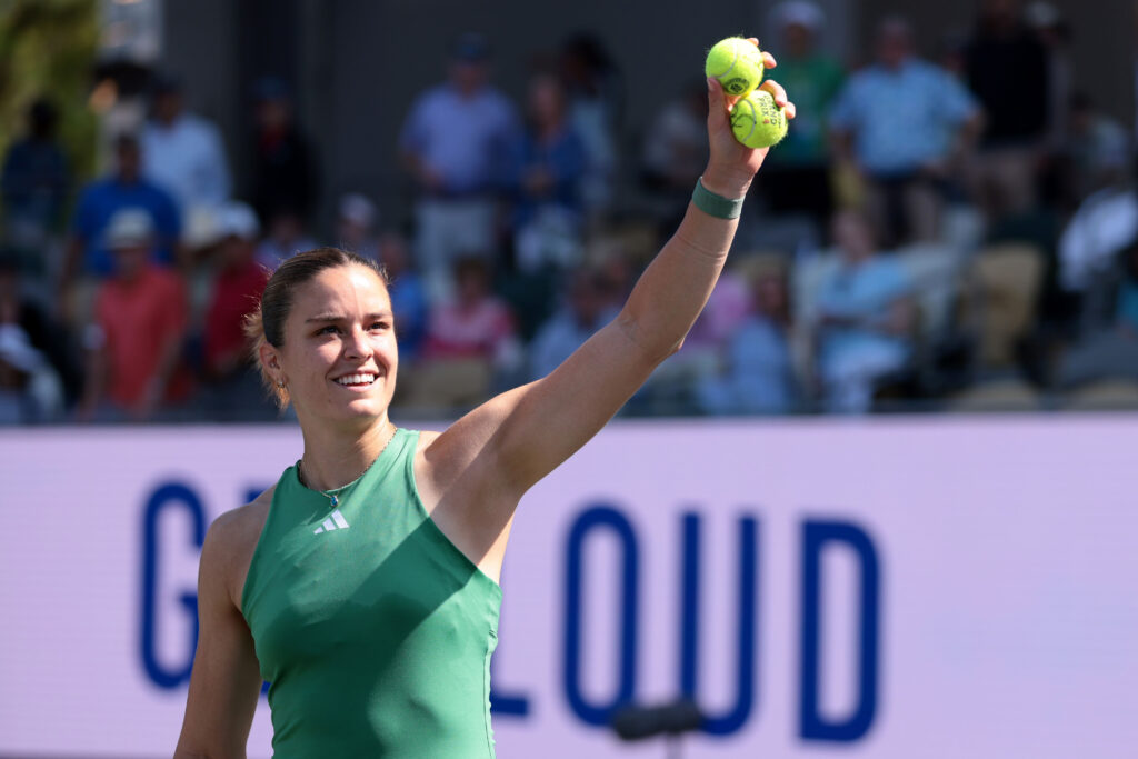 Top Seed Pegula Claims Charleston Victory Over Collins Top Seed Pegula Claims Charleston Victory Over Collins
