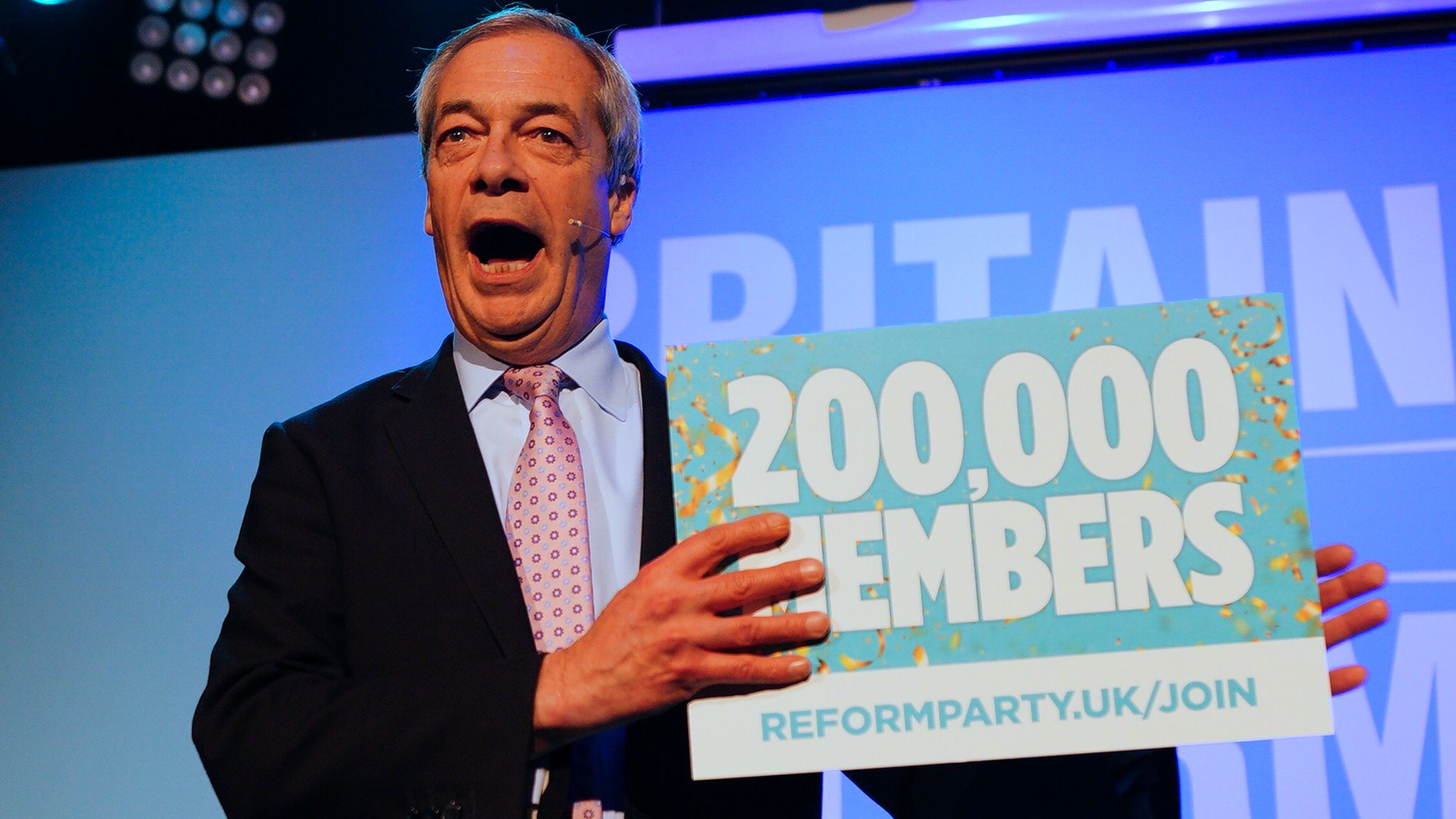 Tory Chairman's Rift With Reform UK: A Battle Despite Farage Criticism Tory Chairman's Rift With Reform UK: A Battle Despite Farage Criticism