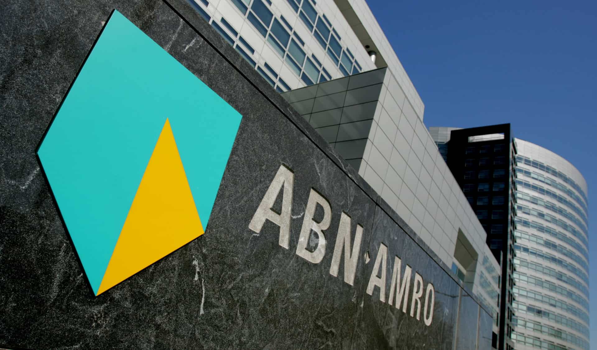 Transferz Krijgt Financiering Van ABN AMRO: Nieuwe Mogelijkheden Voor Digitale Transacties Transferz Krijgt Financiering Van ABN AMRO: Nieuwe Mogelijkheden Voor Digitale Transacties