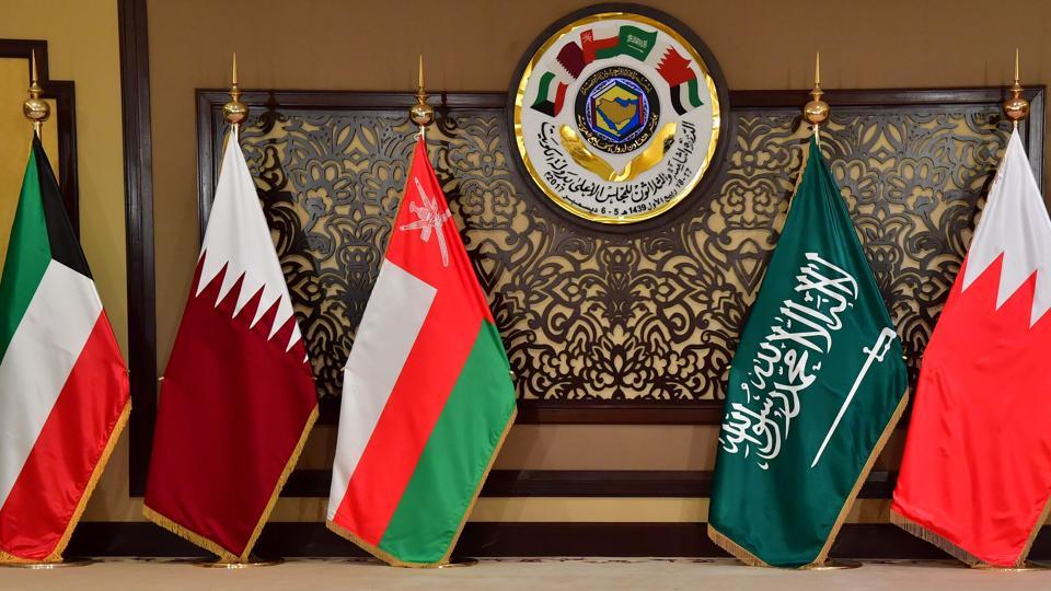 Trump Defends Accepting Qatari Jet: Trump Defends Accepting Qatari Jet: