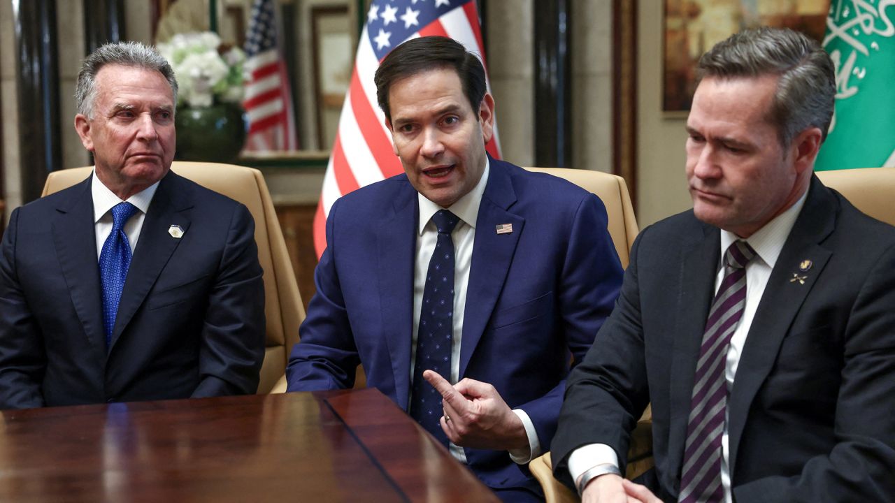 Trump's Actions On Ukraine: Reversal Of US And European Pressure On Russia Trump's Actions On Ukraine: Reversal Of US And European Pressure On Russia