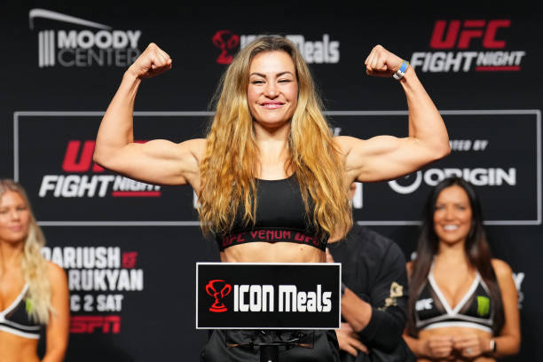 UFC Des Moines: Fight-by-Fight Predictions And Betting Preview UFC Des Moines: Fight-by-Fight Predictions And Betting Preview
