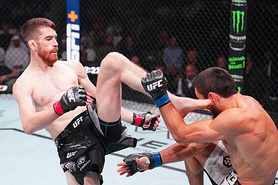 UFC Des Moines: Figueiredo And Sandhagen To Clash In May 3rd Main Event UFC Des Moines: Figueiredo And Sandhagen To Clash In May 3rd Main Event
