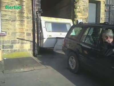 UK City's Caravan Problem: A Growing Ghetto? UK City's Caravan Problem: A Growing Ghetto?