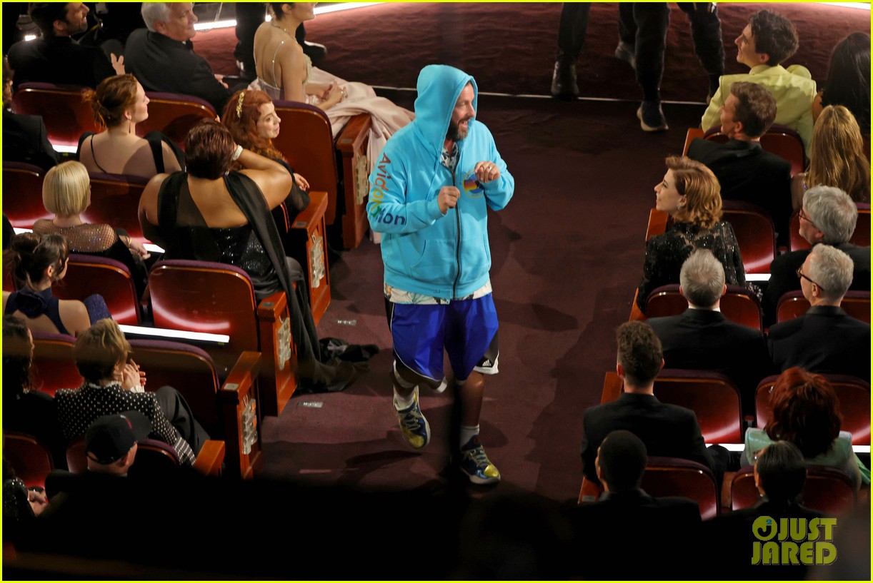 Understanding Adam Sandler's Oscars 2025 Cameo: Outfit Choice, Humor, And Timothée Chalamet's Reaction Understanding Adam Sandler's Oscars 2025 Cameo: Outfit Choice, Humor, And Timothée Chalamet's Reaction