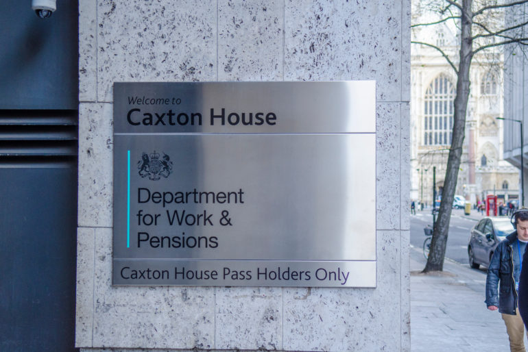 Universal Credit Refunds: £5 Billion Cuts Lead To DWP Payments In April/May Universal Credit Refunds: £5 Billion Cuts Lead To DWP Payments In April/May