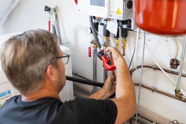 Utrecht Wastewater Plant Installs Netherlands' Largest Heat Pump Utrecht Wastewater Plant Installs Netherlands' Largest Heat Pump