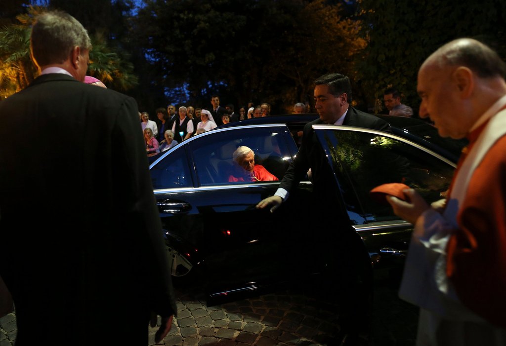 Vatican Imposes Mobile Phone Blackout For Papal Election Vatican Imposes Mobile Phone Blackout For Papal Election