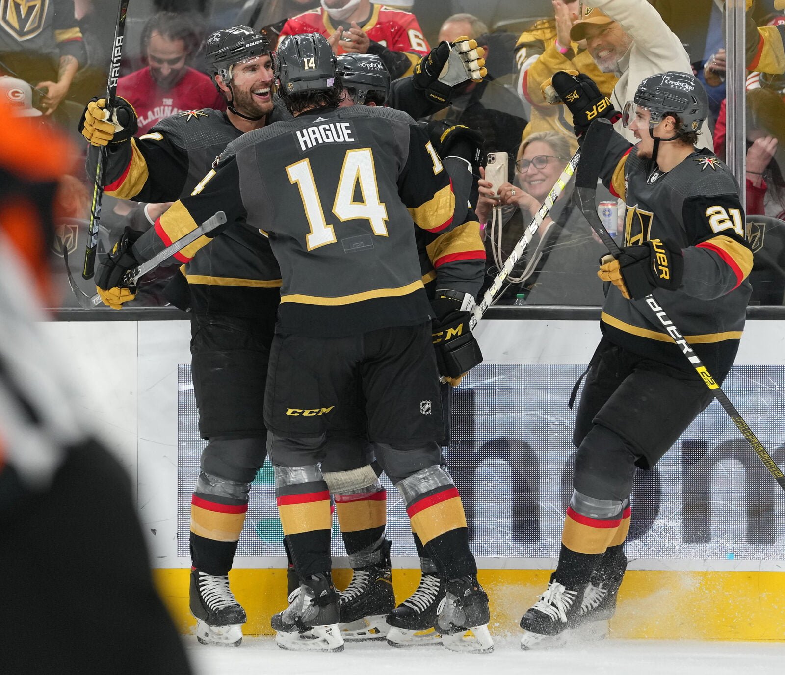 Vegas Golden Knights Defeat Red Wings; Hertl's Two Hat Tricks Shine Vegas Golden Knights Defeat Red Wings; Hertl's Two Hat Tricks Shine