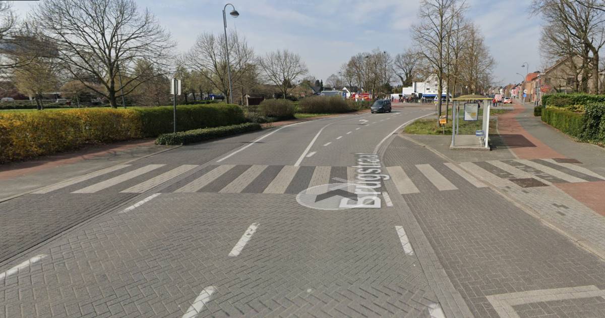Venlonaar (16) Bedreigt Schoolgenoten Met Pistool En Berooft Hen Venlonaar (16) Bedreigt Schoolgenoten Met Pistool En Berooft Hen