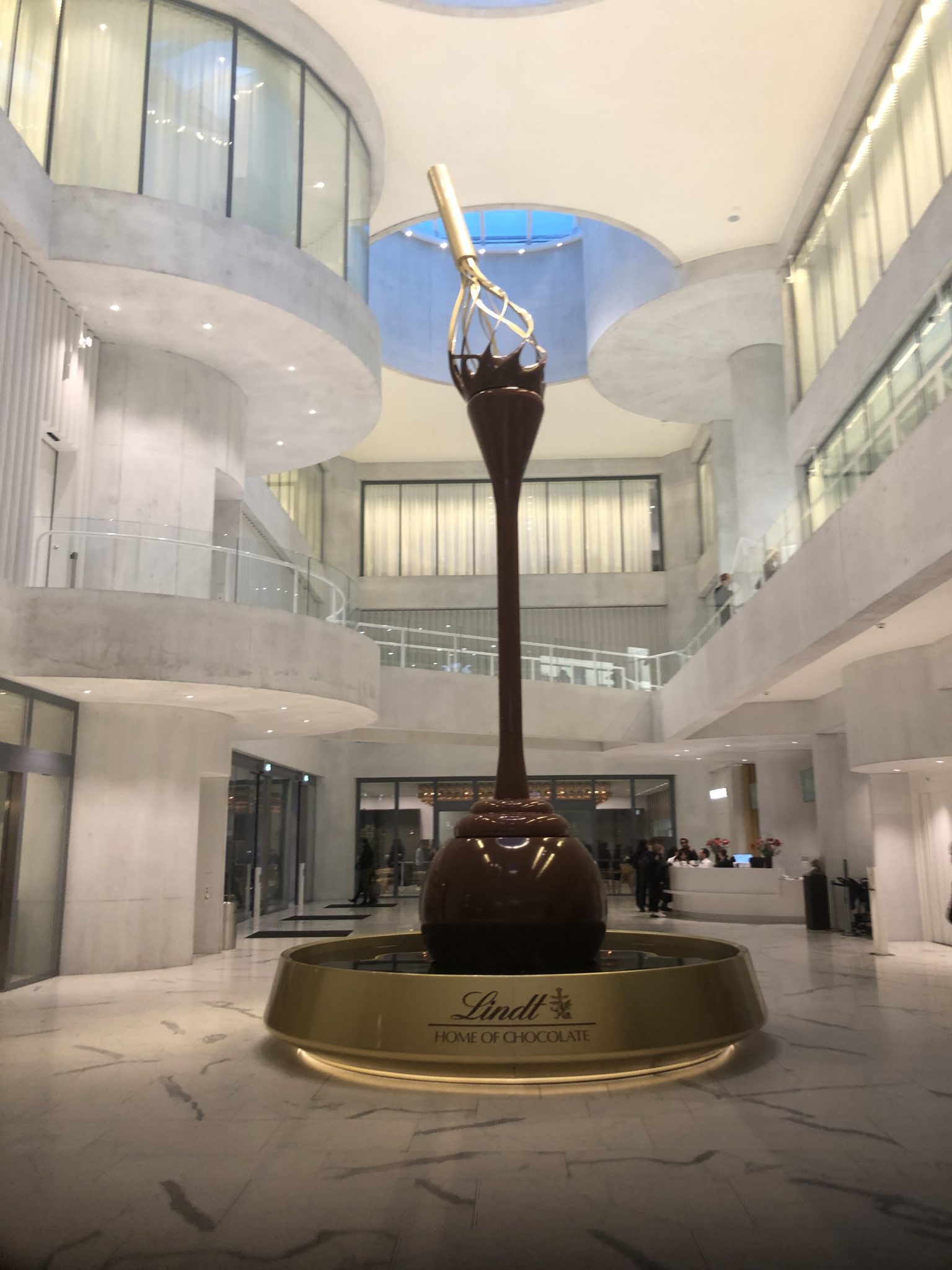 Visit Lindt's Opulent Chocolate Emporium In Central London Visit Lindt's Opulent Chocolate Emporium In Central London