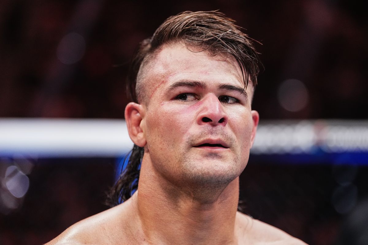 Volkanovski Vs. Lopes: UFC 314 Main Event – Betting Odds & Preview Volkanovski Vs. Lopes: UFC 314 Main Event – Betting Odds & Preview