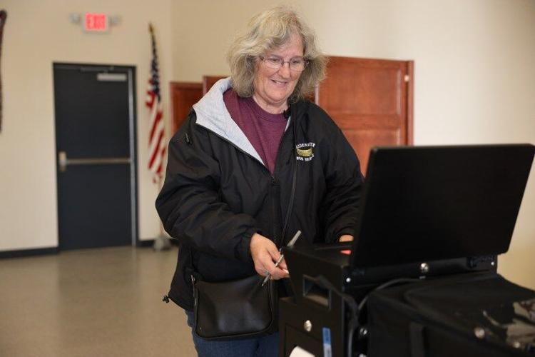 Voter Turnout In Florida And Wisconsin: What It Means For The Future Of Politics Voter Turnout In Florida And Wisconsin: What It Means For The Future Of Politics