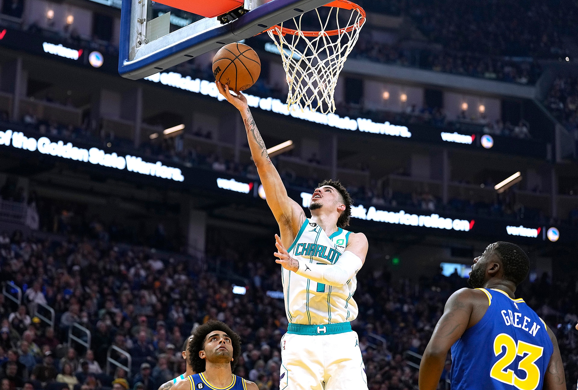 Warriors Hand Hornets Seventh Straight Defeat Warriors Hand Hornets Seventh Straight Defeat