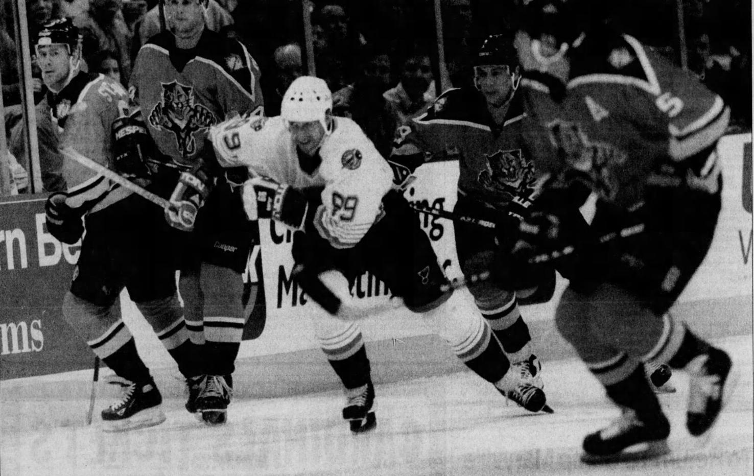 Wayne Gretzky's Loyalty Questioned: A Look At The Political Fallout Wayne Gretzky's Loyalty Questioned: A Look At The Political Fallout
