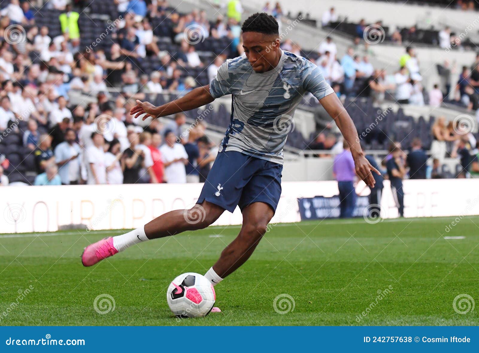 West Ham United Makes Formal Offer For Kyle Walker-Peters West Ham United Makes Formal Offer For Kyle Walker-Peters