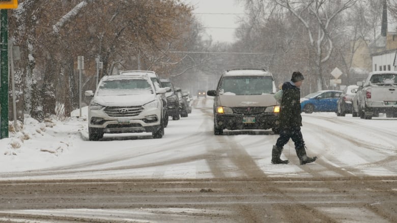 Western Manitoba Snowfall Warning: Heavy Snow Expected Tuesday Western Manitoba Snowfall Warning: Heavy Snow Expected Tuesday