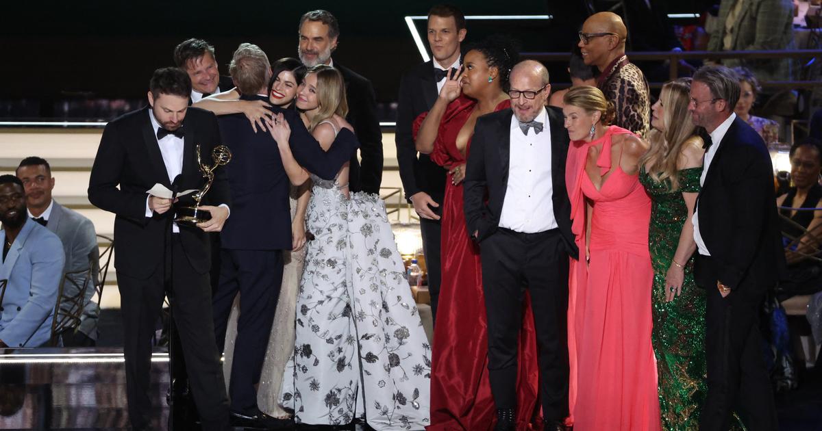 White Lotus Star And Oscar Winner Team Up For Netflix's Next Darkly Funny Drama Series White Lotus Star And Oscar Winner Team Up For Netflix's Next Darkly Funny Drama Series