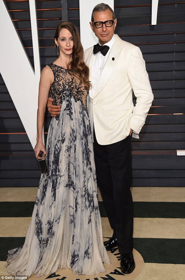 Who Is Emilie Livingston? Jeff Goldblum's Wife, Age, And Children Who Is Emilie Livingston? Jeff Goldblum's Wife, Age, And Children