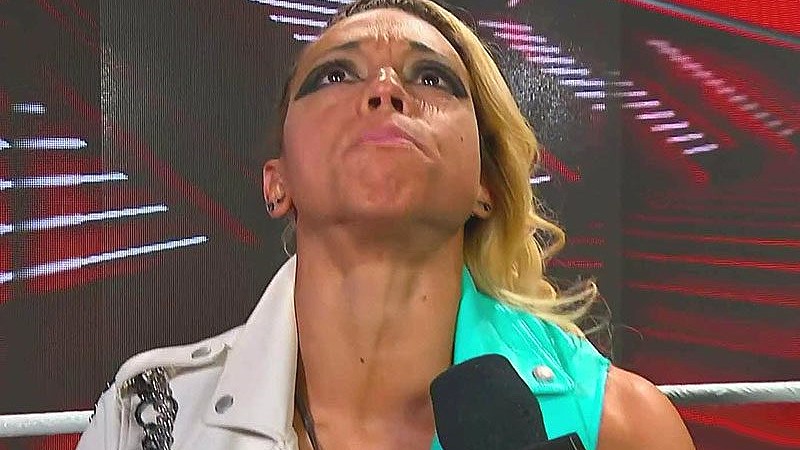 WWE Raw: Zoey Stark Suffers Injury WWE Raw: Zoey Stark Suffers Injury