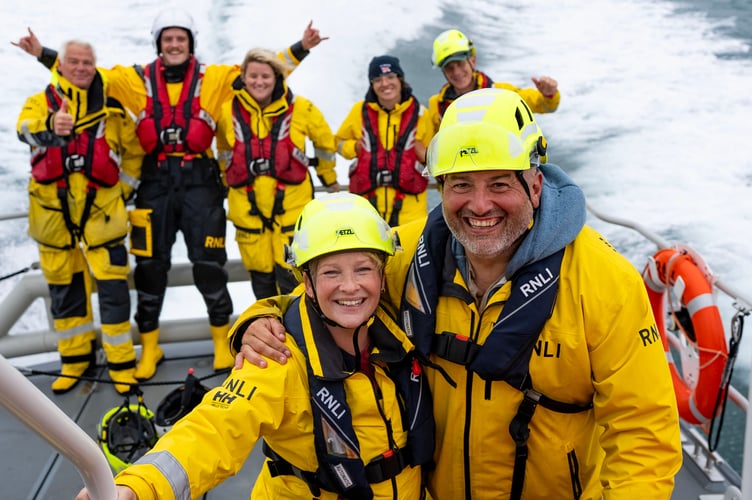Wynne & Joanna: All At Sea - A Comprehensive Guide Wynne & Joanna: All At Sea - A Comprehensive Guide