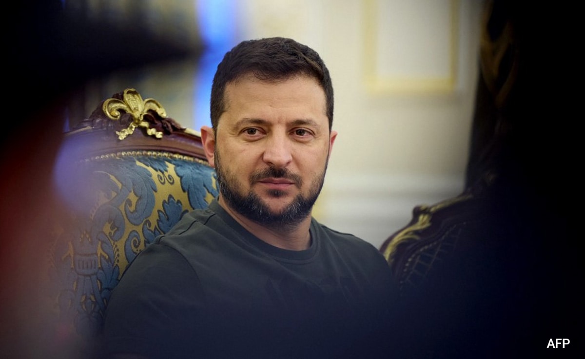 Zelensky Agrees To Talks: Trump's Role In Russia Negotiations Zelensky Agrees To Talks: Trump's Role In Russia Negotiations