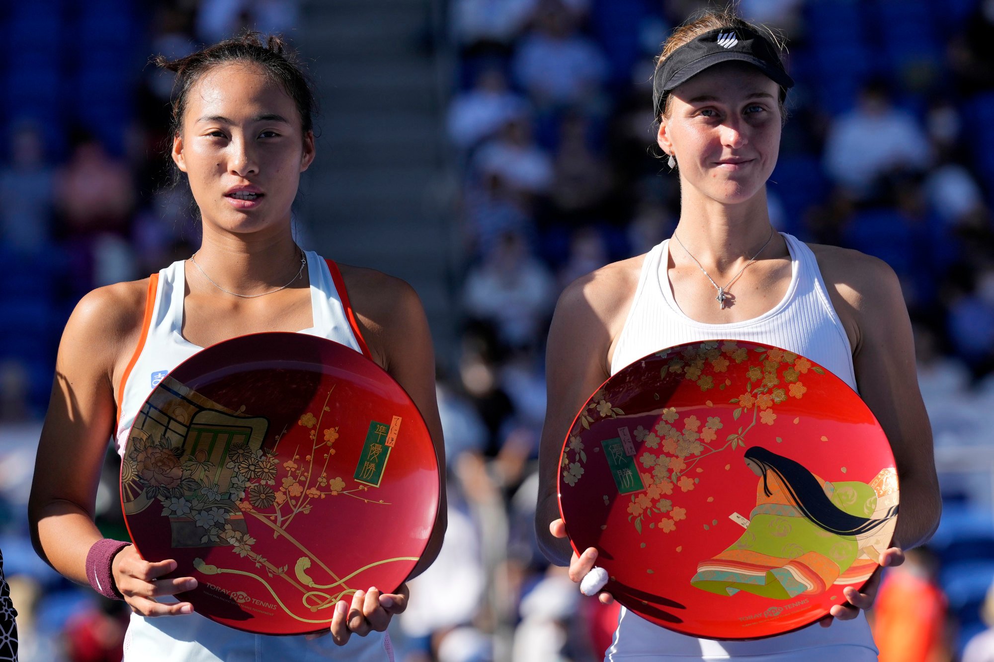 Zheng Qinwen Defeated By Potapova In Madrid Zheng Qinwen Defeated By Potapova In Madrid