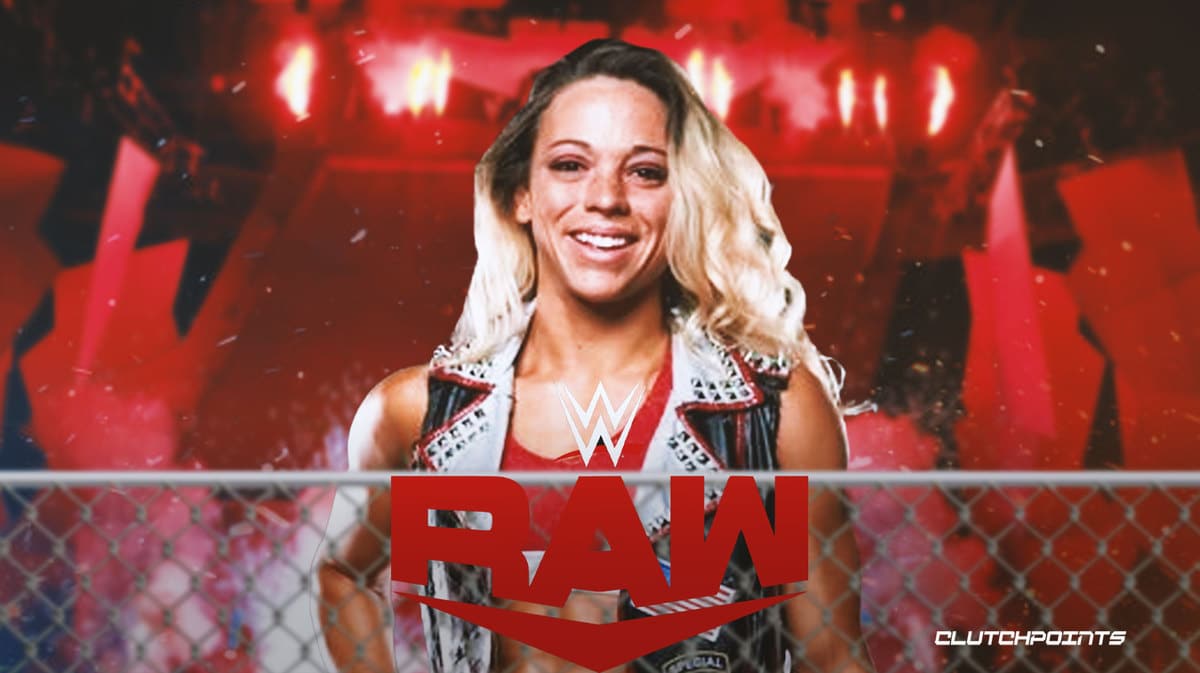 Zoey Stark Sidelined After WWE Raw Injury Zoey Stark Sidelined After WWE Raw Injury